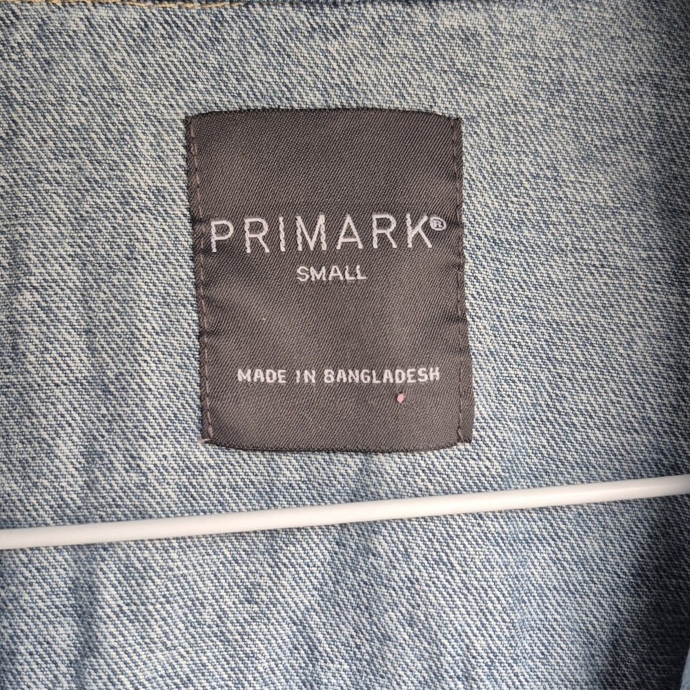 Primark Classic Light Wash Denim Jean Jacket With Pockets - Picture 5 of 7